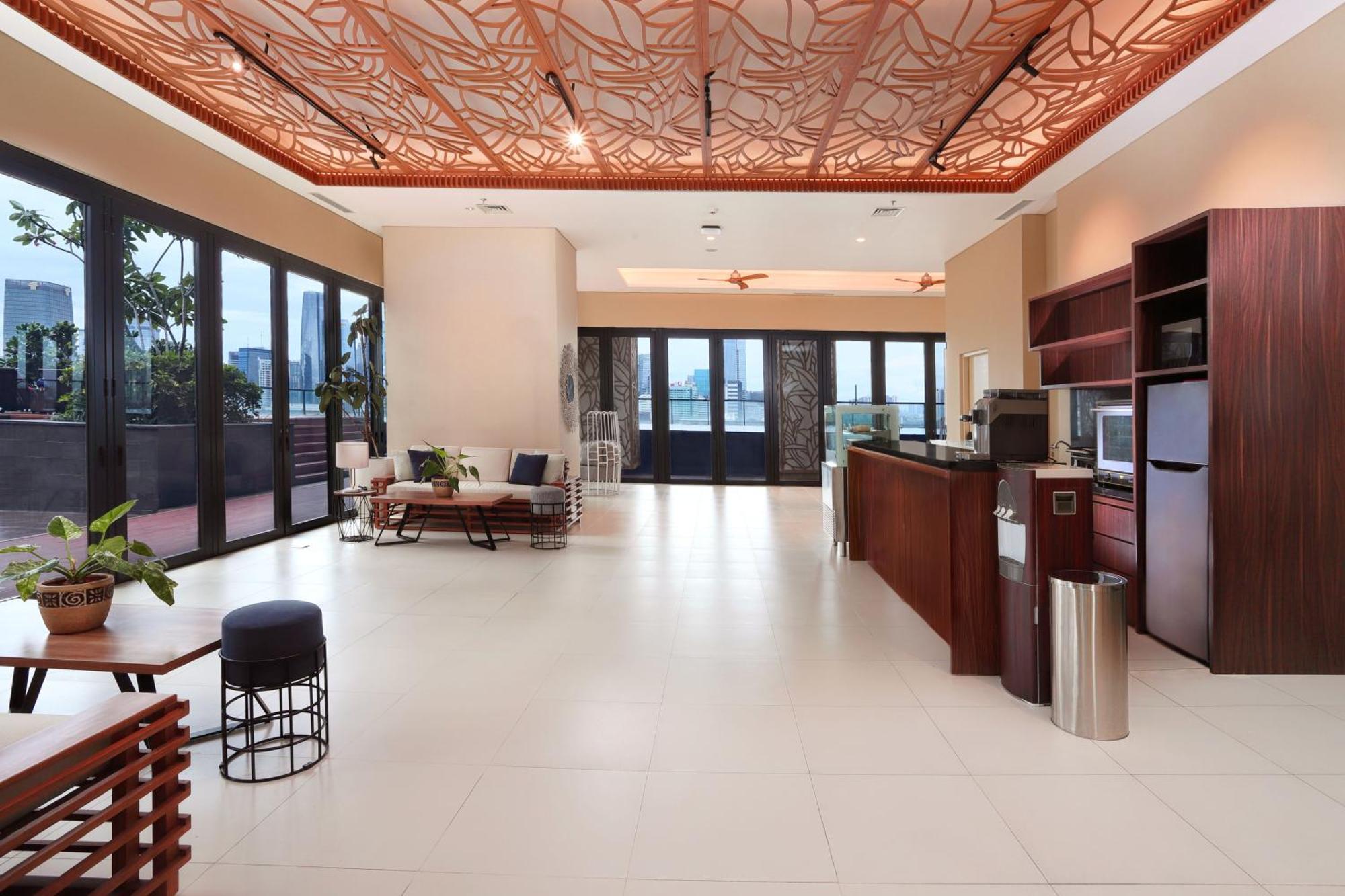 Citadines Gatot Subroto Jakarta Exterior photo